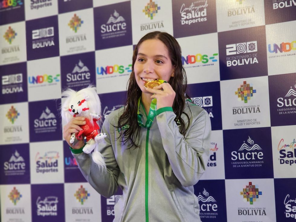 La nadadora Roca gana el prime oro para Bolivia en los Bolivarianos 