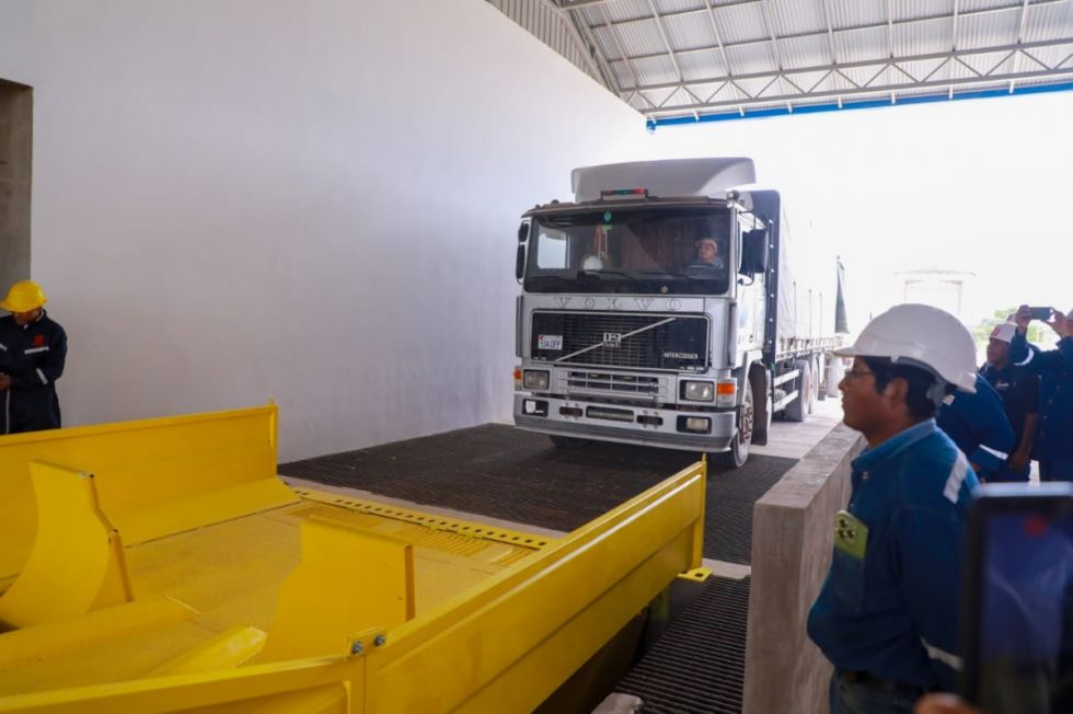 Prueban el Centro de Almacenamiento de Granos en Yacuiba 