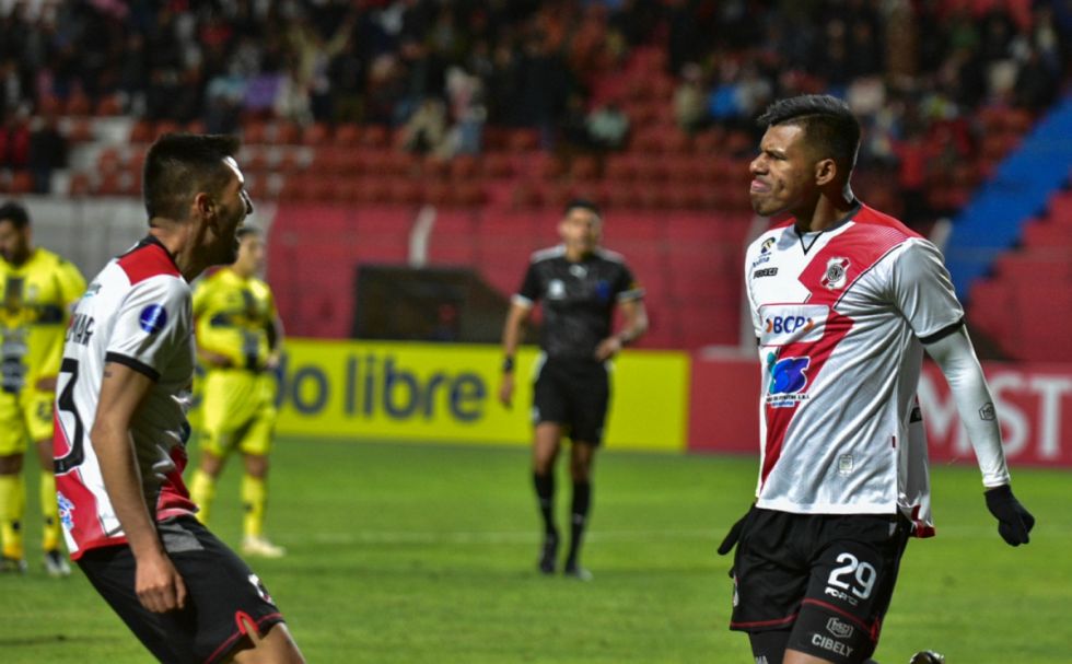 Nacional Potosí logra un agónico triunfo ante Trinidense 