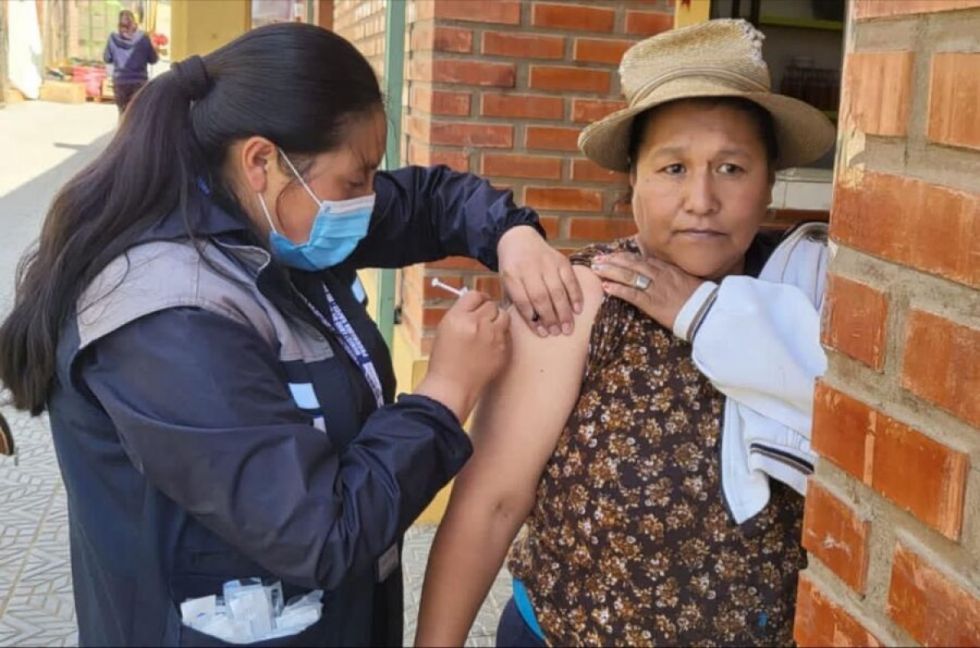 Cobertura de vacunación contra la influenza es “muy baja”, llaman a los grupos vulnerables a inmunizarse