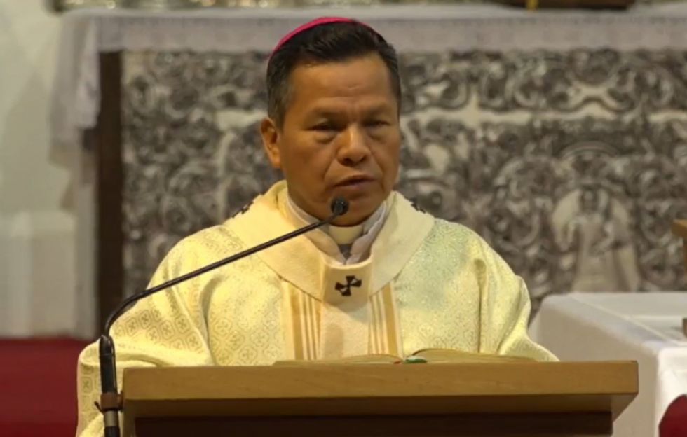 Arzobispo de Santa Cruz llama a la comprensión y unidad en la solemnidad de la Santísima Trinidad