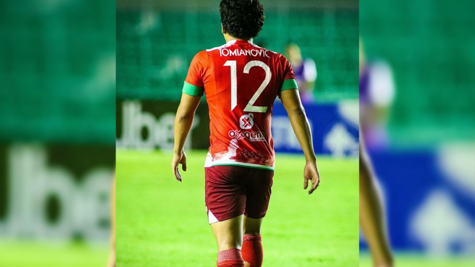 La situación médica de Tomianovic tras no poder concluir el partido con Blooming