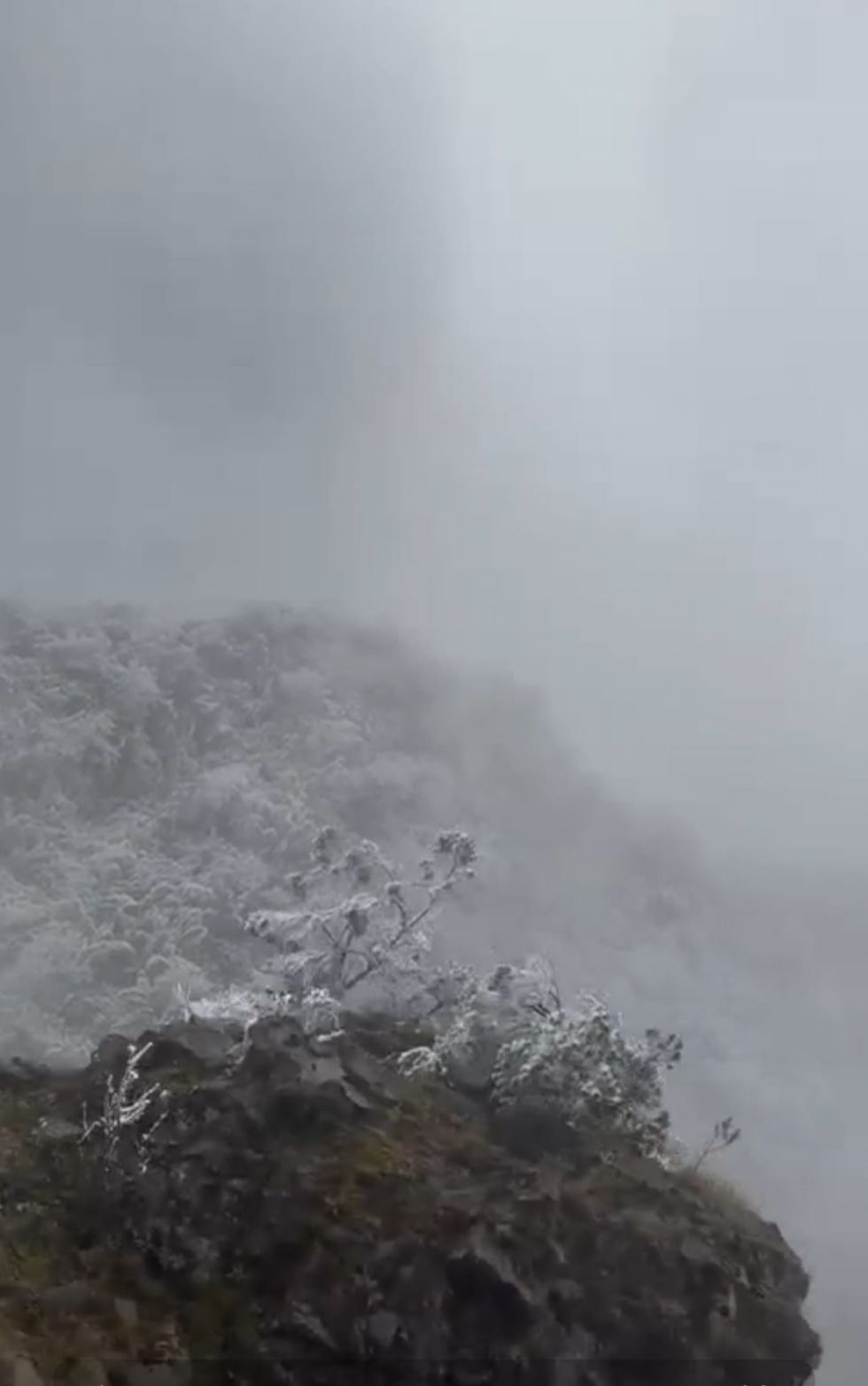 El frío proveniente de los cerros nevados de Tariquía se siente en la ciudad de Tarija