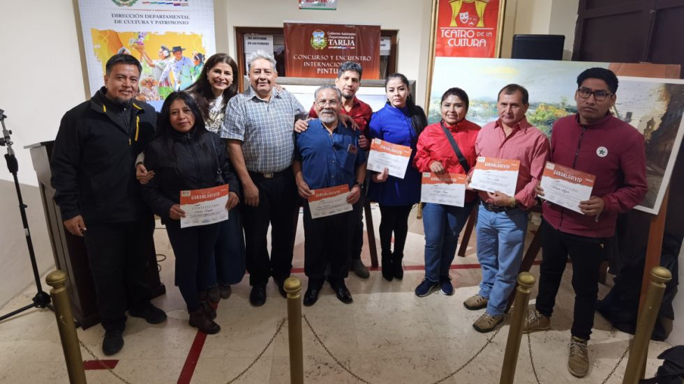 José Mujica, Adda Donato, Roxana Arias, Darío Antezana, Zenón Sansuste, Fabricio Lara, Lilian Carvajal, Cynthia Choque, Mario Luther y Salvador Huayta.