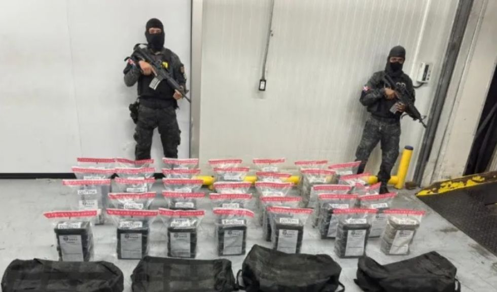 Cae en España una banda acusada de enviar droga por vía aérea desde Bolivia y Ecuador
