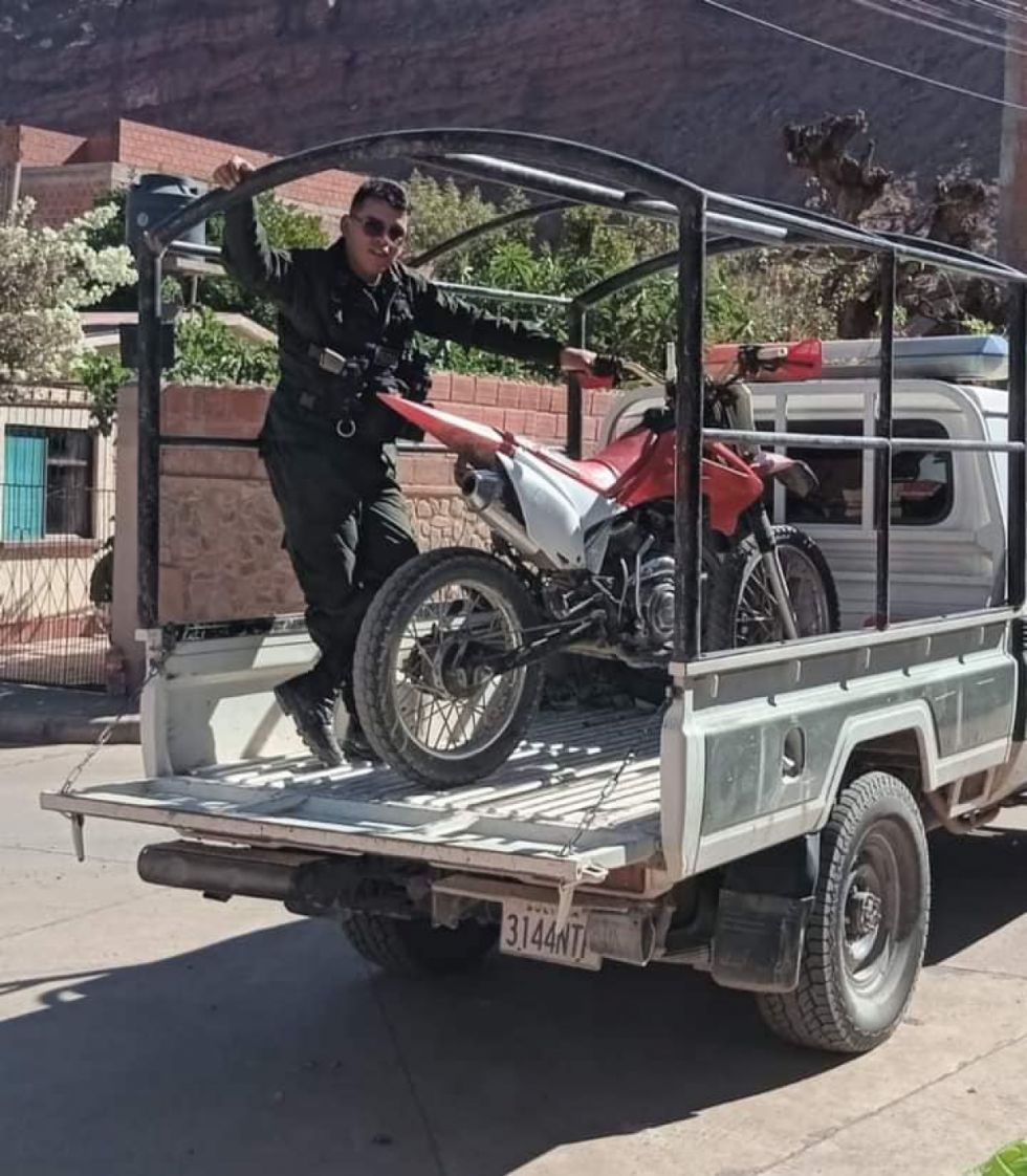 Hallan en Camargo moto robada en Tarija que era ofrecida en WhatsApp