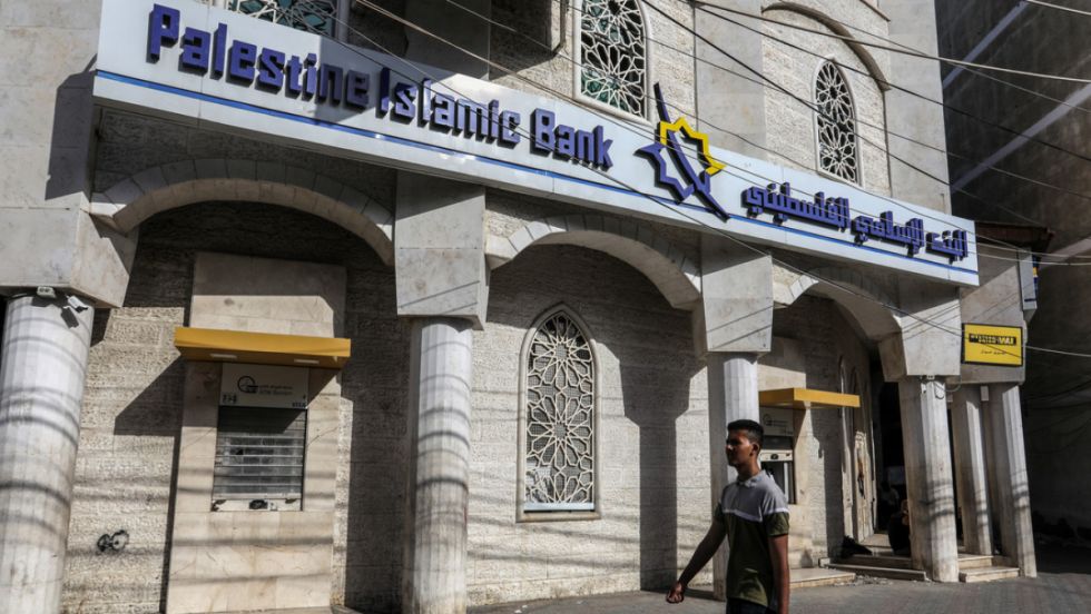 Roban al menos $us 120 MM de bancos de Gaza