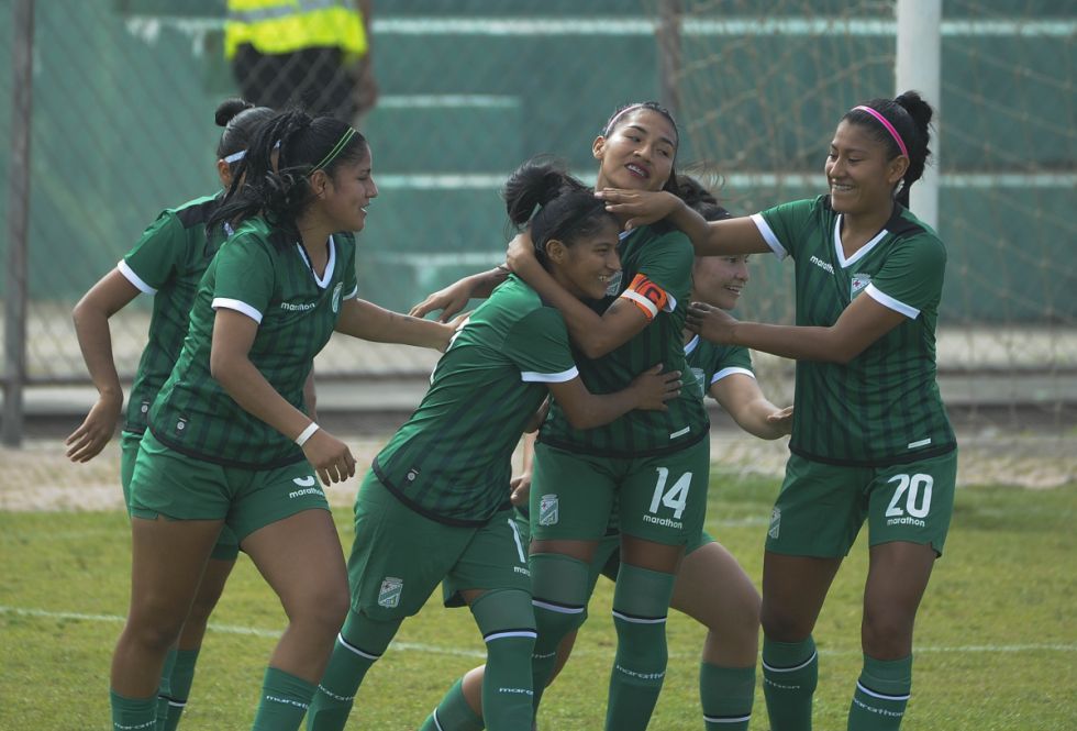 Los primeros triunfos en el inicio de la Liga Femenina 