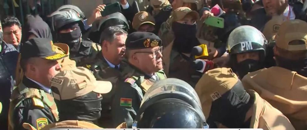 Zúñiga al ser aprehendido: “El presidente me dijo que era necesario preparar algo para mejorar su popularidad”