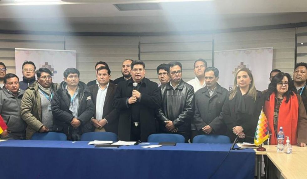 Transporte pesado y el Gobierno llegan a acuerdos y suspenden el bloqueo anunciado