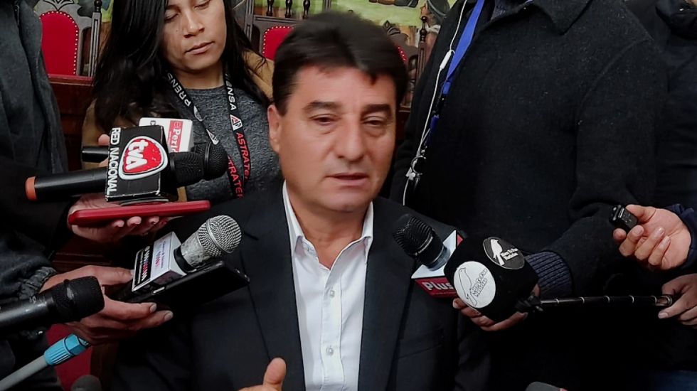 Torres: “Este golpe no iba a solucionar la crisis”	