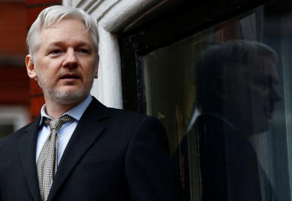 “De mayor quiero ser hacker”, la historia de Julian Assange “De mayor quiero ser hacker”, la historia de Julian Assange