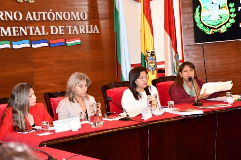 Autoridades acuerdan un plan para combatir la trata y tráfico