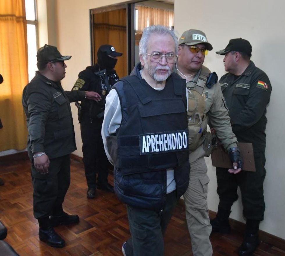 Golpe fallido: Abogado del presunto “ideólogo” asegura que fue implicado por error