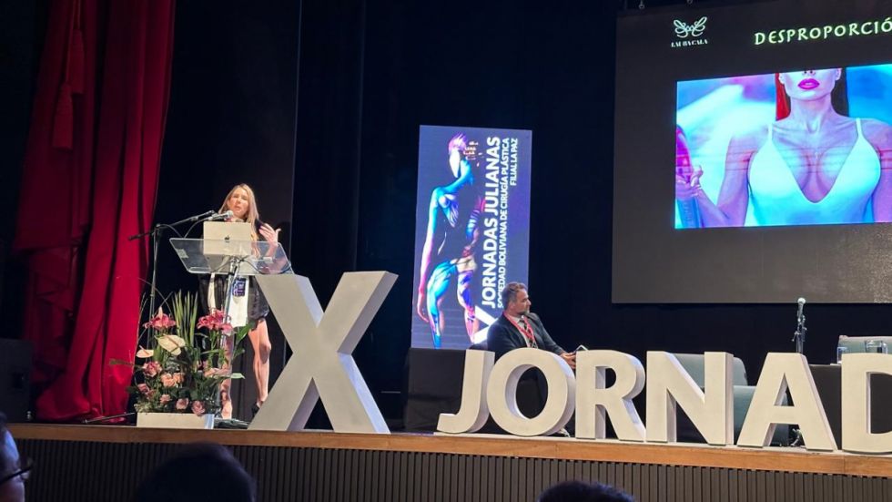 Laura Cala en charla magistral