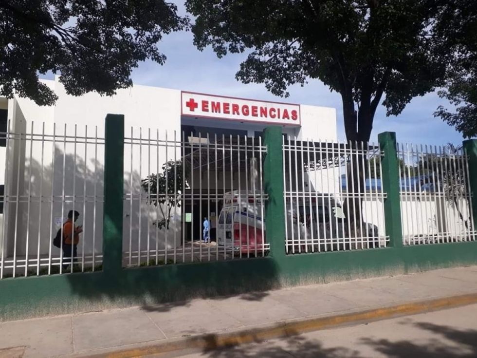 Yacuiba en paro por la escasez de carburantes y crisis en salud
