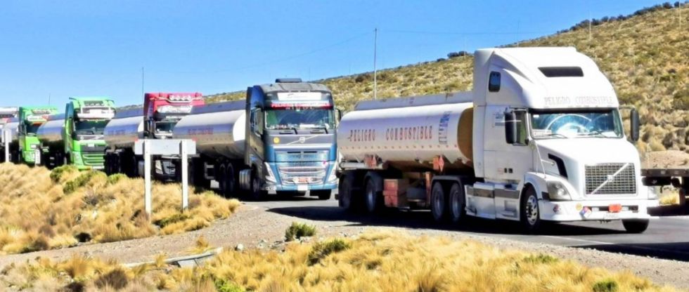 ANH ya despachó el 60% de diésel que llegó de Chile y prevé el ingreso de cisternas desde Argentina, Perú y Paraguay