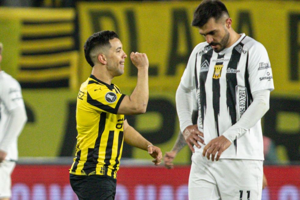 Copa Libertadores:  Alineaciones confirmadas de The Strongest y Peñarol 