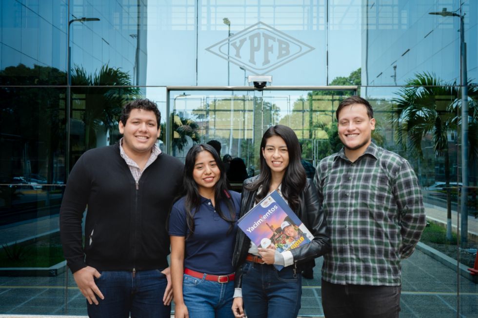 Programa “Explorando Nuevos Talentos” incorpora a 37 jóvenes titulados a YPFB  