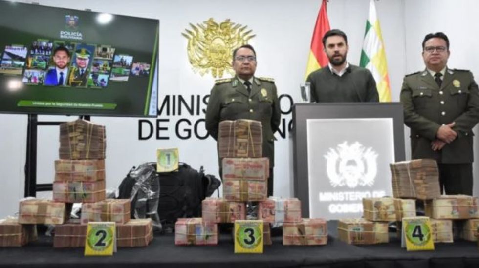 Recuperan Bs 2,8 millones que pertenecían a las víctimas del triple crimen en Los Yungas