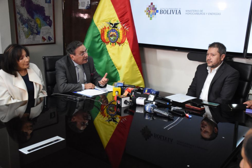 Empresas privadas importan combustible directamente