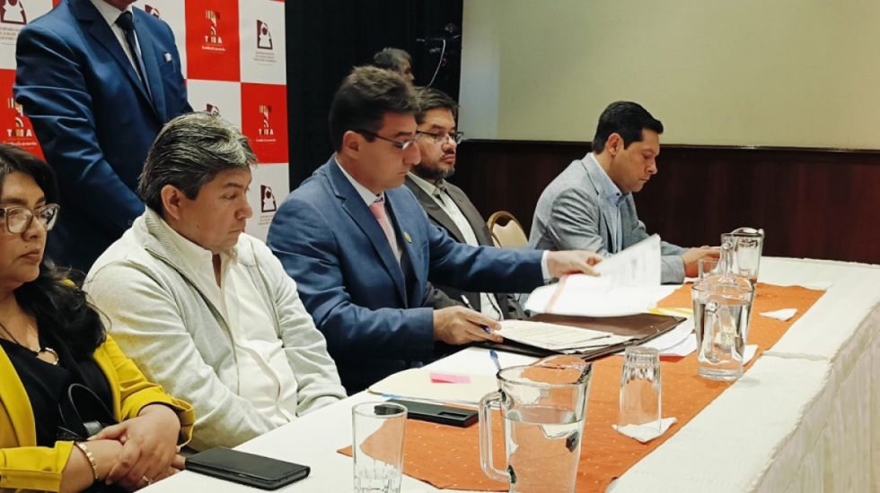 Alcalde de Tarija expuso proyectos a cooperantes internacionales 