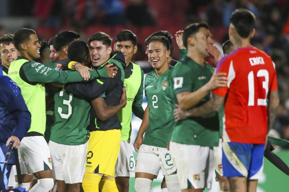 Llegaron al país: Declaraciones de los jugadores de la Selección tras el triunfo ante Chile
