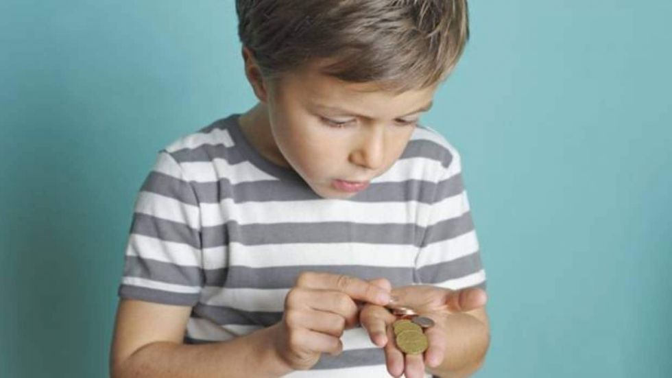 Es importante que los niños aprendan educación financiera