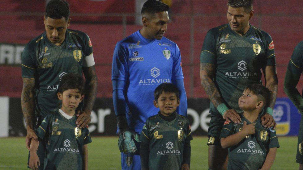 Existe una oferta de otro continente por un futbolista de Real Tomayapo