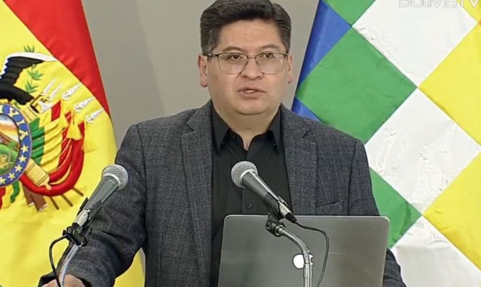 Ministro de Economía advierte que bloqueos agravan desabastecimiento 