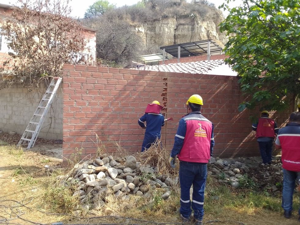 La Alcaldía demuele construcción ilegal en el barrio San Martín