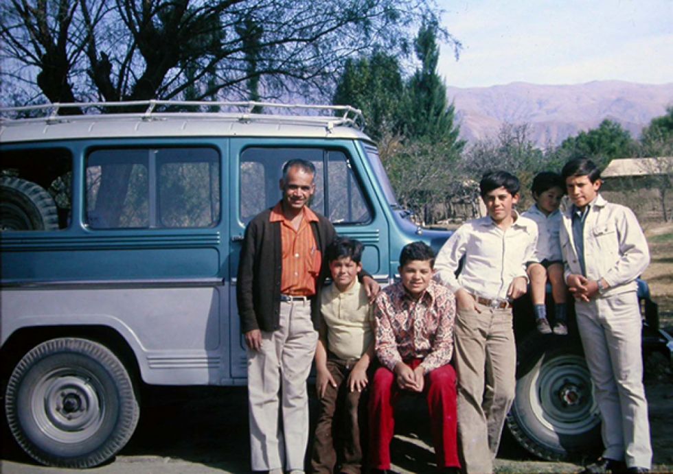 Carlos Avila y familia