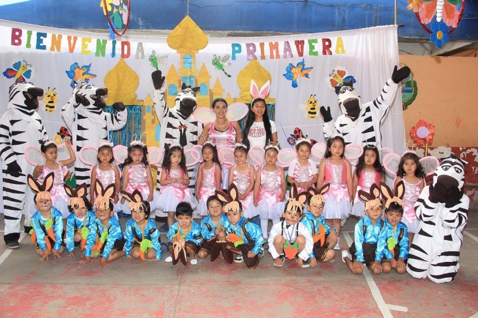 Primero B con la querida profe Mirna