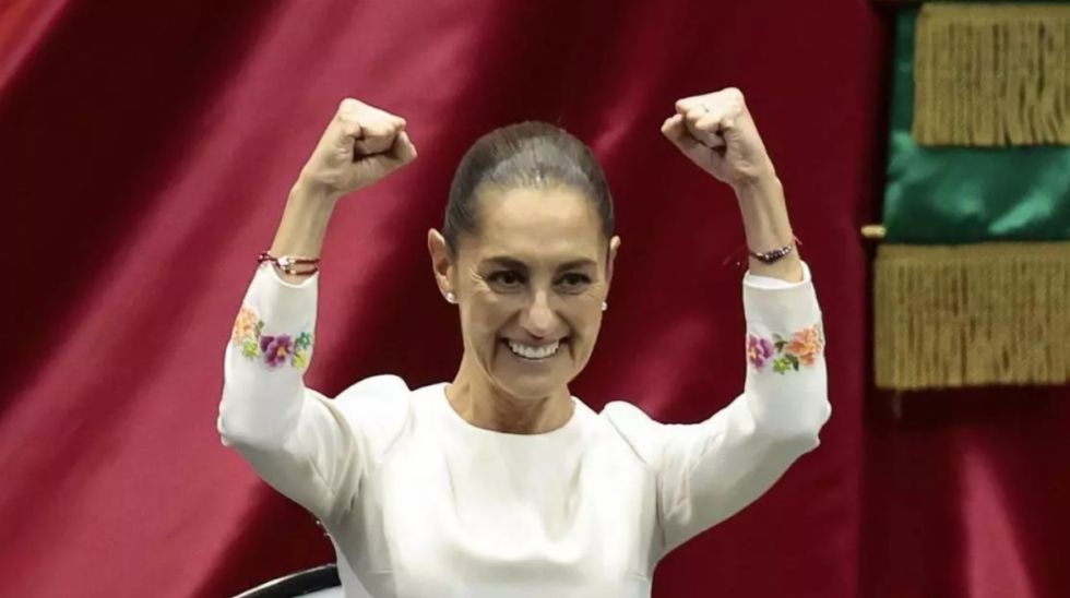 Claudia Sheinbaum toma posesión como la primera mujer presidenta de México