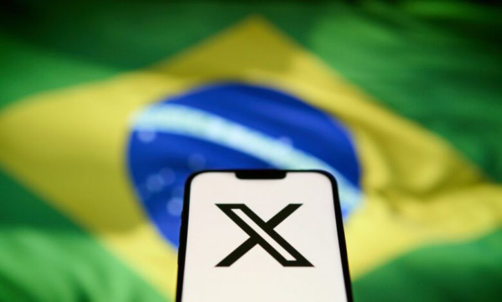 Brasil: autorizan a X a reanudar sus operaciones