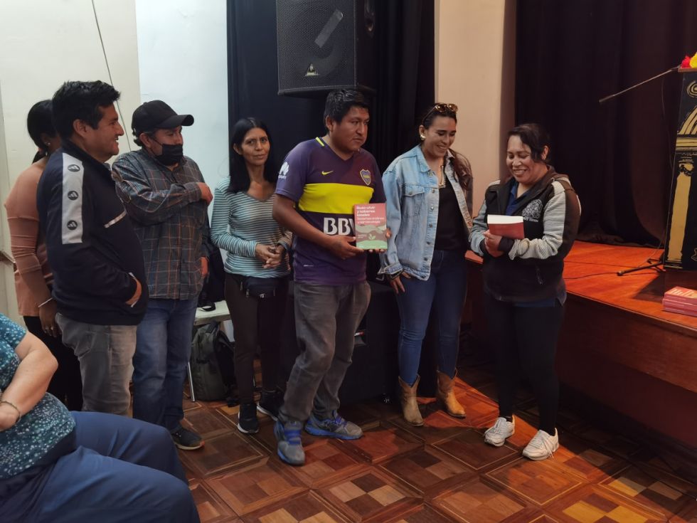 Entrega de ejemplares