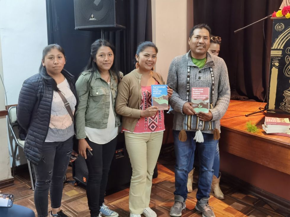 Entrega de ejemplares