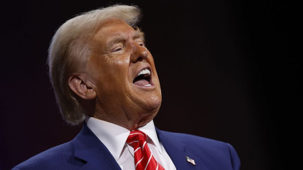 EEUU: Trump defiende los aranceles que impondrá