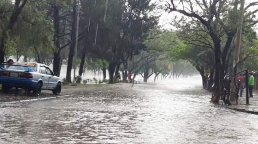 Tarija: Emiten aviso de alerta naranja por tormentas eléctricas para este martes 