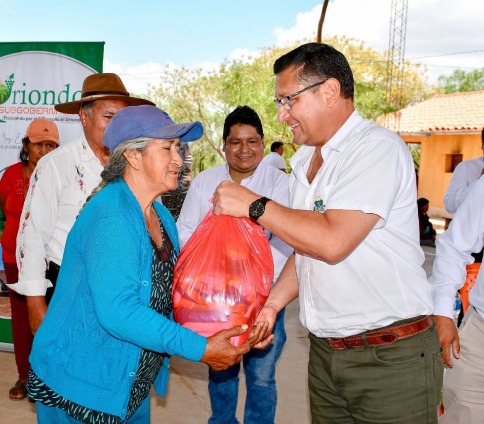 Entregan tercera canasta alimentaria en Colón Norte