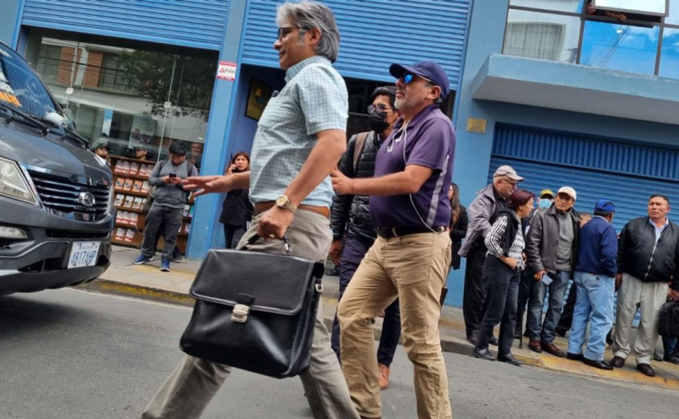 Gobierno suspende diálogo por falta de ‘garantías’ y el ‘evismo’ afirma que fue ‘walkover’