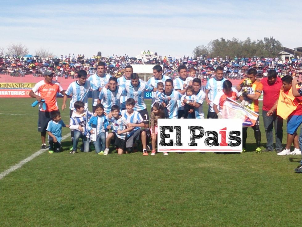  Un partido con Ciclón en el fútbol profesional boliviano 