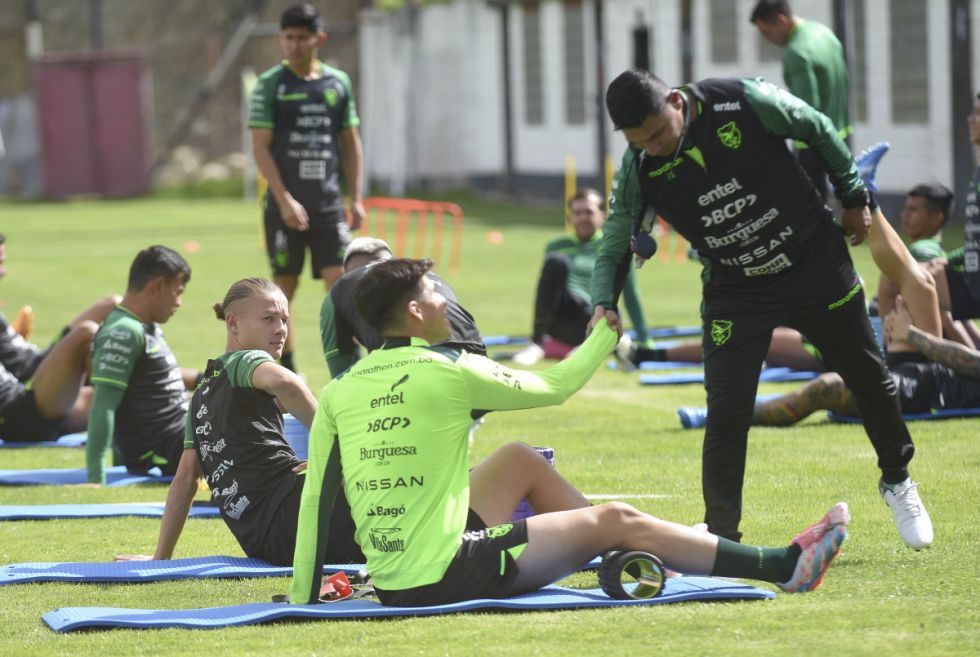 Selección Nacional Sub-19 agarra ritmo ante Argentina 