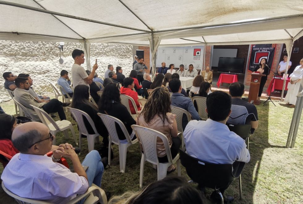 En el Colegio de Arquitectos de Tarija