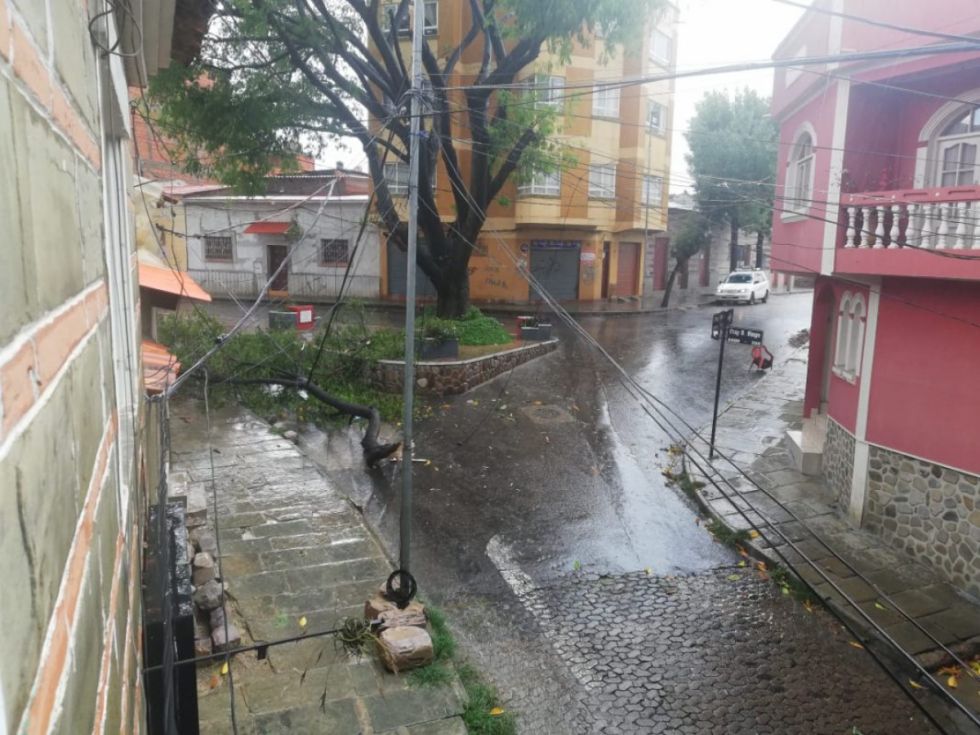 Emiten alerta naranja para Tarija por lluvias, tormentas y posibles desbordes de ríos
