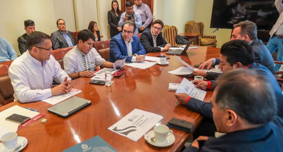 Gobernadores rechazan el PGE 2025, no refleja la realidad económica de las gobernaciones