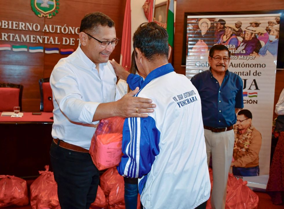 Gobernación entrega última canasta alimentaria