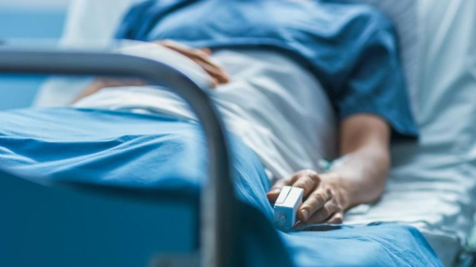 Trasladarán a Argentina al hombre que se disparó