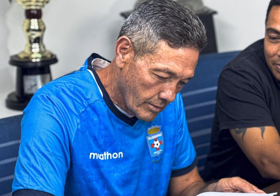 Soria puso la firma en Blooming y ya funge como entrenador