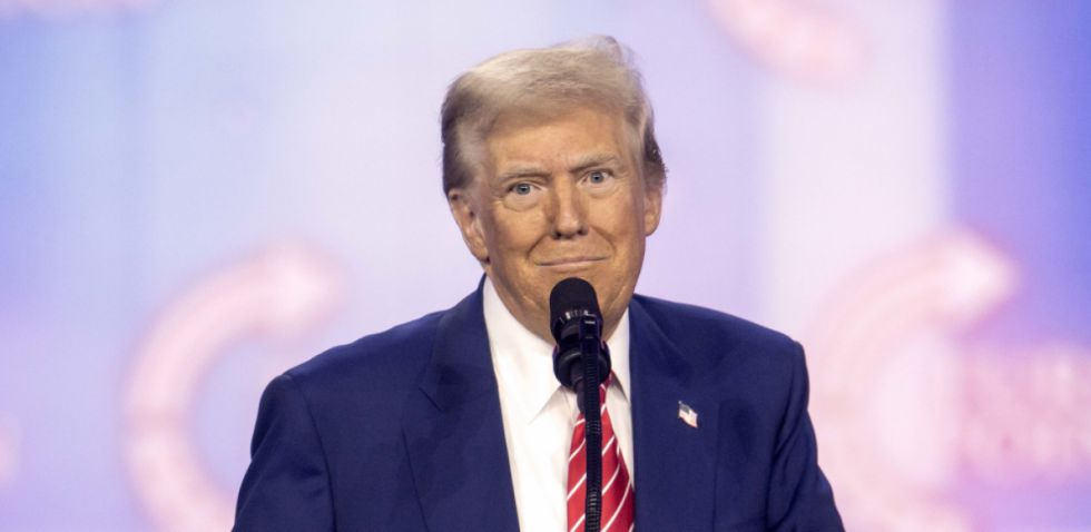 Trump pide a la Corte pausar la ley que prohibirá TikTok